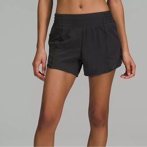 Lululemon Hotty Hot High Rise Lined Shorts 4”